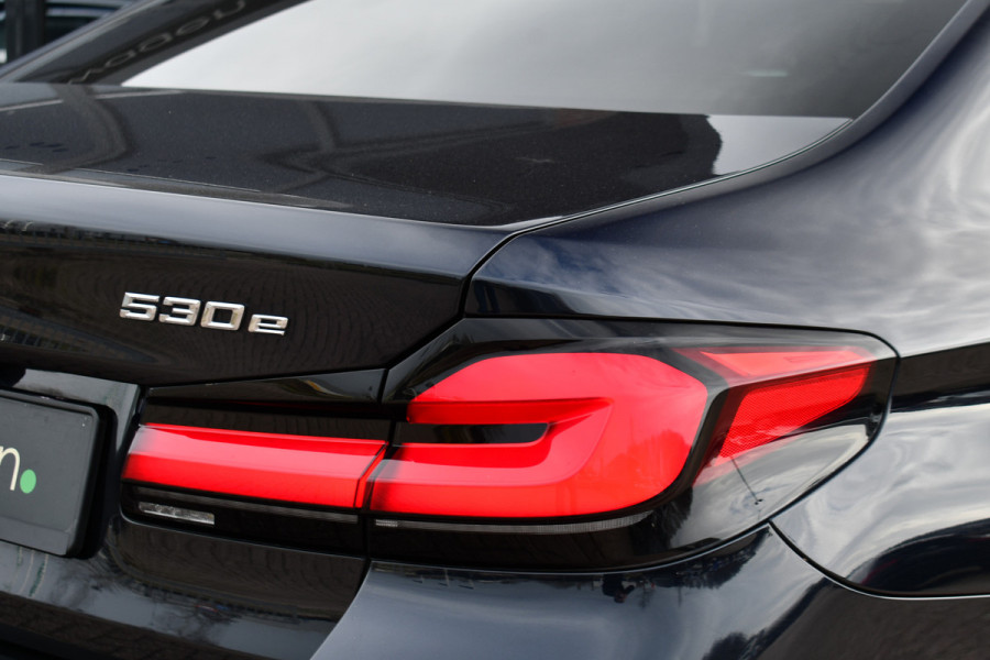 BMW 5 Serie 530e M-Sport Pano Trekh ACC HUD 360 Laser El-Klep