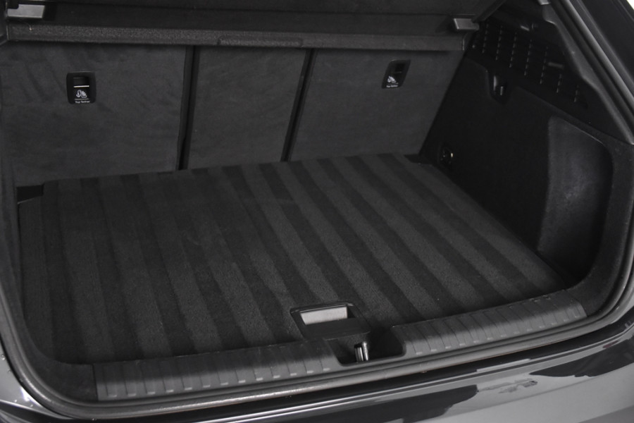 Audi A3 Sportback 40 TFSI e Advanced edition *1ste Eigenaar*Leer*Navigatie*PDC*