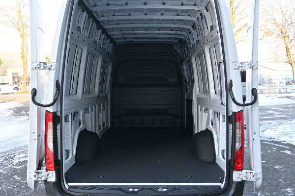 Mercedes-Benz eSprinter 314 L3H2 Pro 81kWh DC-opladen 115 kW, 270 graden achterdeuren, Etc.
