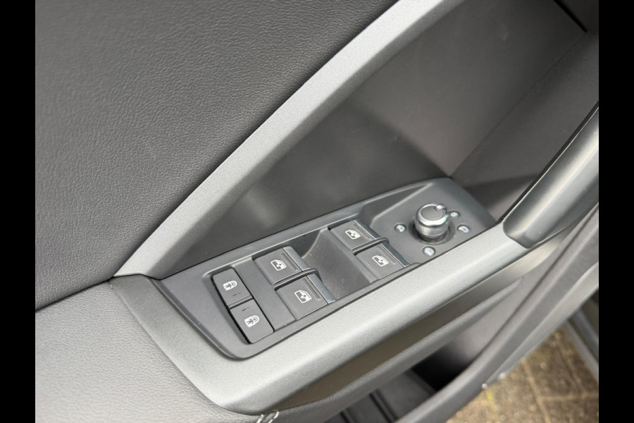 Audi Q3 Sportback 40 TFSI quattro S Edition /Panorama S- lIne