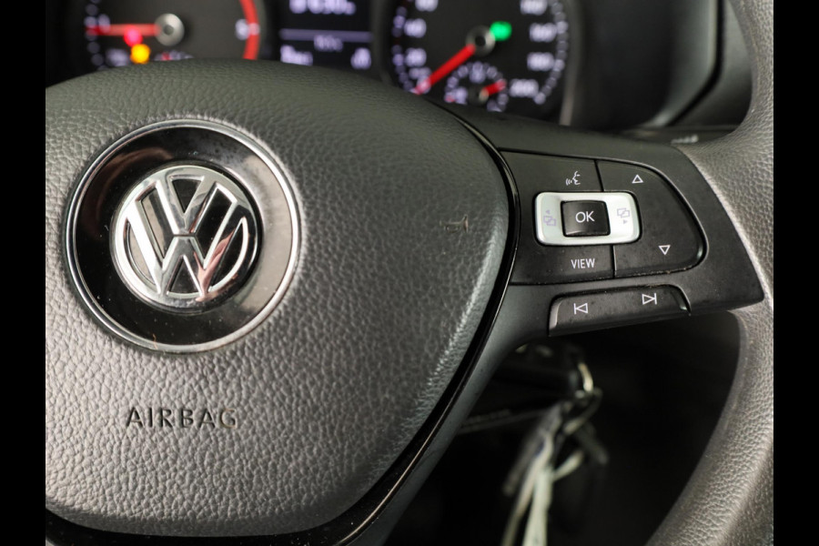 Volkswagen Crafter 35 2.0 TDI L3H3 Comfortline EURO VI 140 pk Automaat | Verlengde garantie | Navigatie | Trekhaak | Parkeersensoren | Achteruitrijcamera |