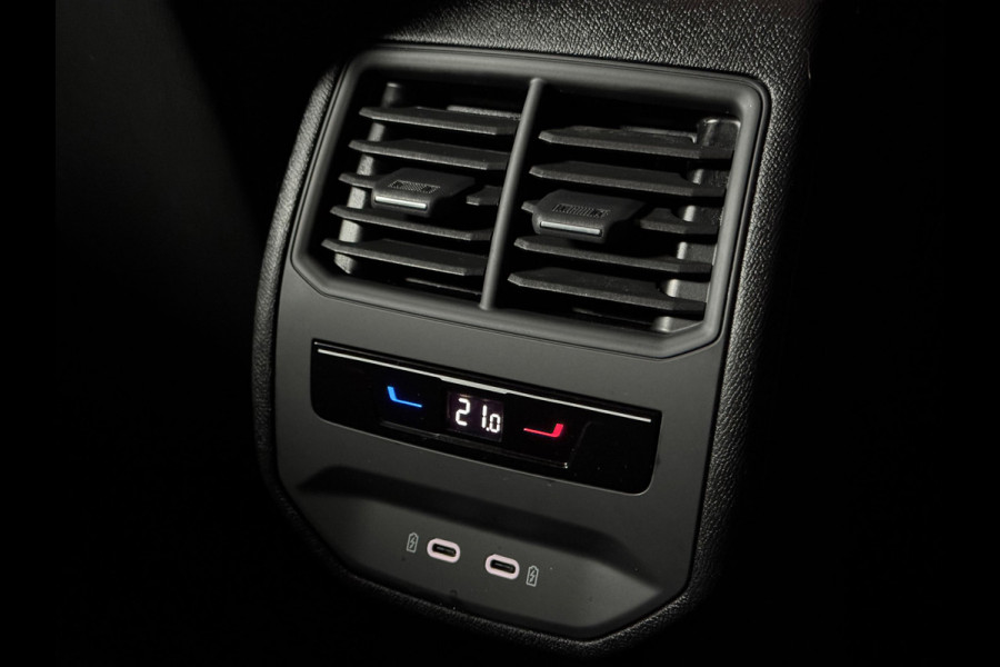 Seat Leon 1.4 TSI eHybrid PHEV FR PANO|AMBIENT|MATRIX KOPLAMPEN|STOEL + STUUR VERWARMING| 17 INCH LMV