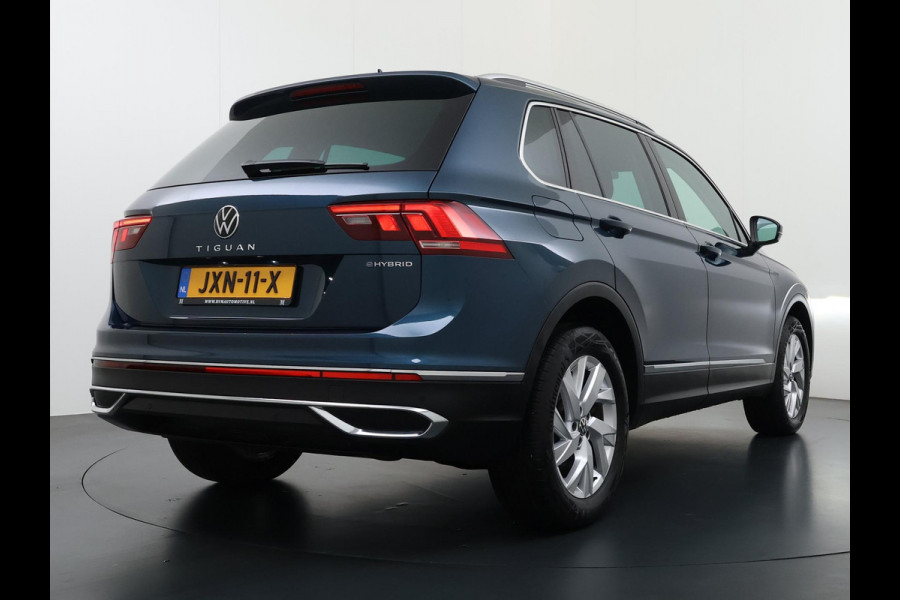 Volkswagen Tiguan 1.4 TSI eHybrid PHEV ELEK. ACHTERKLEP| STOEL MASSAGE| STOEL + STUURVERWARMING| PARKEERSENS. VOOR EN ACHTER| RIJKLAARPRIJS INCL. 12 MND BOVAG GARANTIE