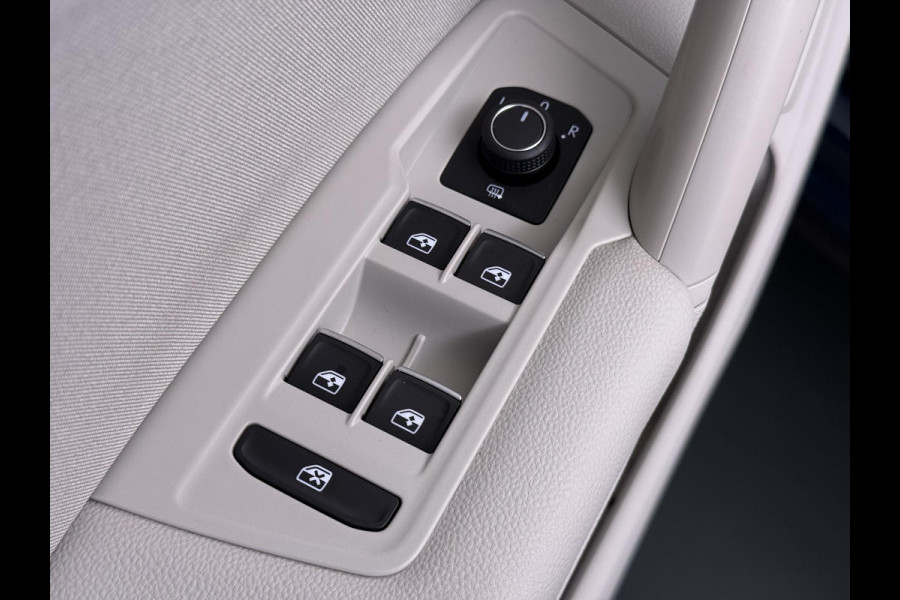 Volkswagen Tiguan 1.4 TSI eHybrid PHEV ELEK. ACHTERKLEP| STOEL MASSAGE| STOEL + STUURVERWARMING| PARKEERSENS. VOOR EN ACHTER| RIJKLAARPRIJS INCL. 12 MND BOVAG GARANTIE