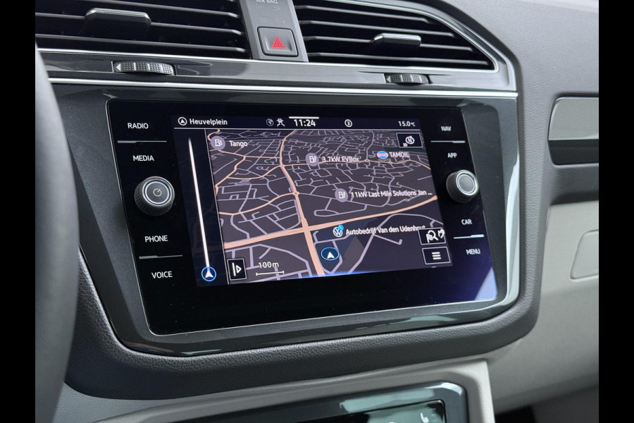 Volkswagen Tiguan 1.4 TSI eHybrid PHEV ELEK. ACHTERKLEP| STOEL MASSAGE| STOEL + STUURVERWARMING| PARKEERSENS. VOOR EN ACHTER| RIJKLAARPRIJS INCL. 12 MND BOVAG GARANTIE