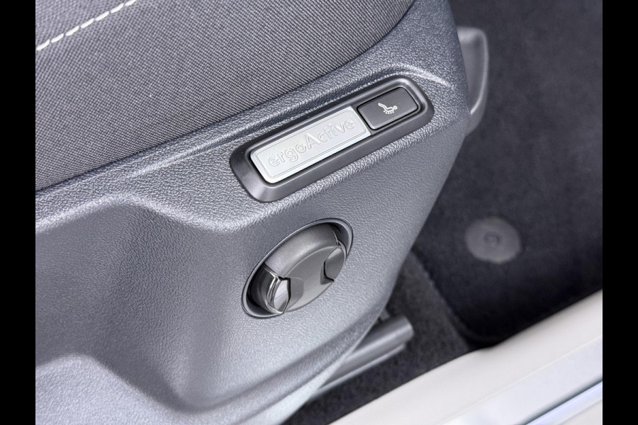 Volkswagen Tiguan 1.4 TSI eHybrid PHEV ELEK. ACHTERKLEP| STOEL MASSAGE| STOEL + STUURVERWARMING| PARKEERSENS. VOOR EN ACHTER| RIJKLAARPRIJS INCL. 12 MND BOVAG GARANTIE