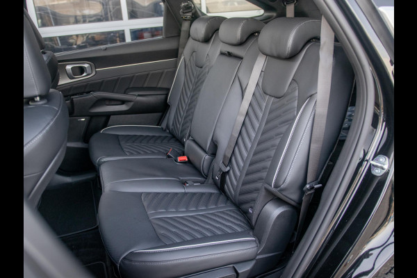 Kia Sorento 1.6 T-GDi Plug-in Hybrid 4WD ExecutiveLine 7p. l 360 camera l Nappa leder l Head up display l Stoelverwarming en Ventilatie l Bose Premium soundsystem l