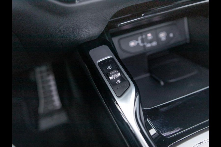 Kia Sorento 1.6 T-GDi Plug-in Hybrid 4WD ExecutiveLine 7p. l 360 camera l Nappa leder l Head up display l Stoelverwarming en Ventilatie l Bose Premium soundsystem l