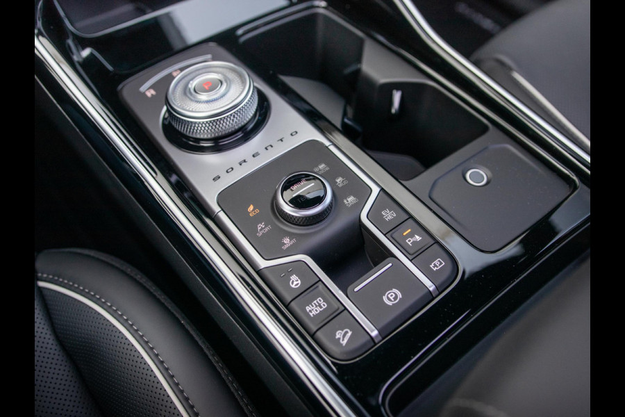 Kia Sorento 1.6 T-GDi Plug-in Hybrid 4WD ExecutiveLine 7p. l 360 camera l Nappa leder l Head up display l Stoelverwarming en Ventilatie l Bose Premium soundsystem l