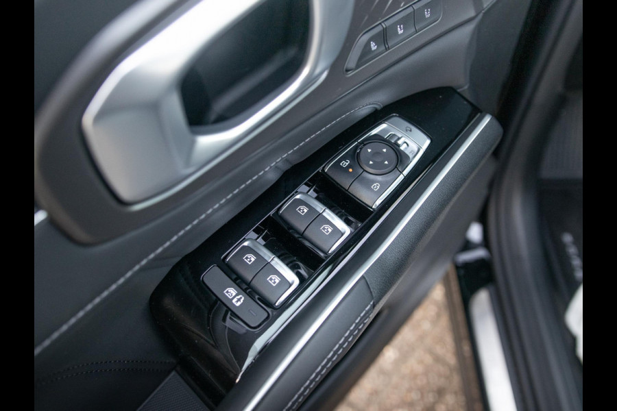 Kia Sorento 1.6 T-GDi Plug-in Hybrid 4WD ExecutiveLine 7p. l 360 camera l Nappa leder l Head up display l Stoelverwarming en Ventilatie l Bose Premium soundsystem l
