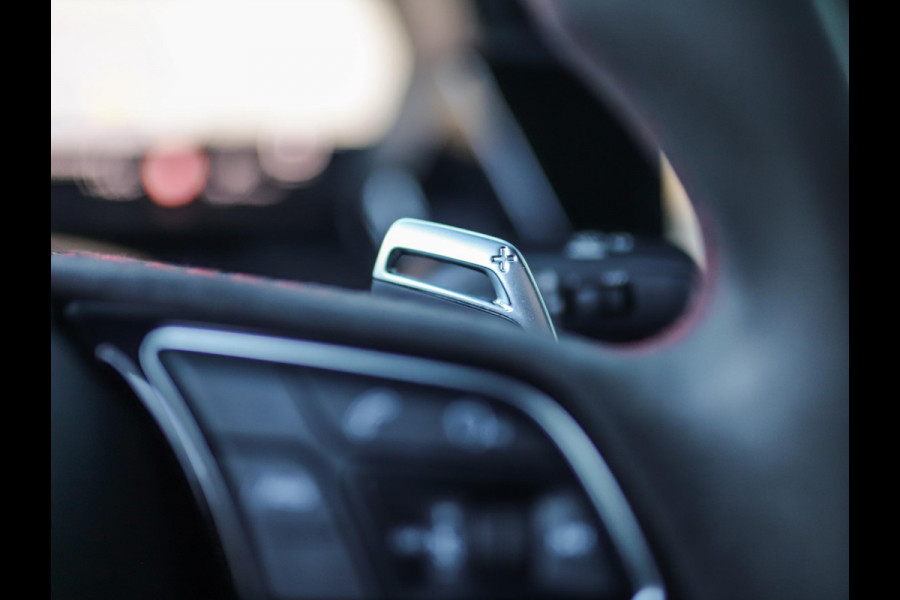 Audi RS 3 Limousine 2.5 TFSI A3 quattro | CT Carbon | RS-Dynamic | Matrix | Keyless | B&O | Leder | Camera