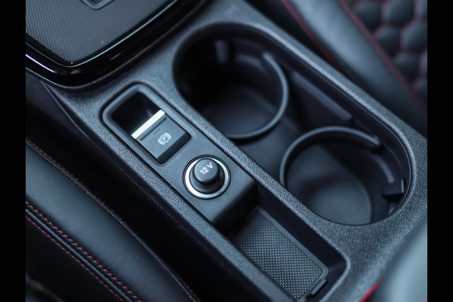 Audi RS 3 Limousine 2.5 TFSI A3 quattro | CT Carbon | RS-Dynamic | Matrix | Keyless | B&O | Leder | Camera