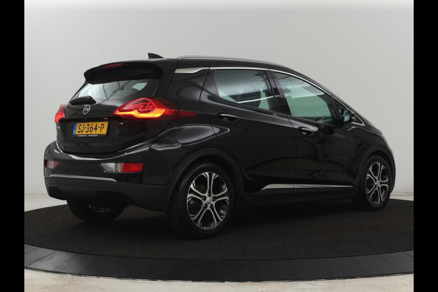 Opel Ampera-E Innovation 60 kWh | Leder | Stoelverwarming | Camera | Park Assist | Stuurverwarming | Bi-Xenon | Keyless | Carplay | Navigatie | Cruise control