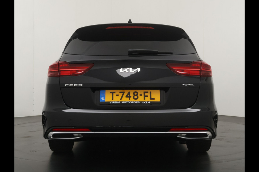 Kia Ceed Sportswagon Automaat 1.5 T-GDi GT-Line Automaat - Automatische achterklep - Schuif/Kantel dak - Apple Carplay/Android Auto - Adaptive cruise control - Keyless entry - Fabrieksgarantie t/m 30-06-2030