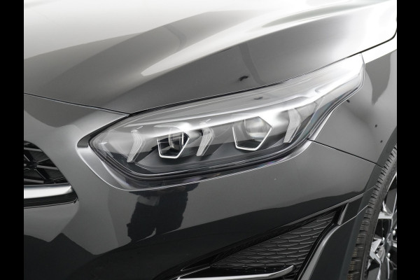 Kia Ceed Sportswagon Automaat 1.5 T-GDi GT-Line Automaat - Automatische achterklep - Schuif/Kantel dak - Apple Carplay/Android Auto - Adaptive cruise control - Keyless entry - Fabrieksgarantie t/m 30-06-2030
