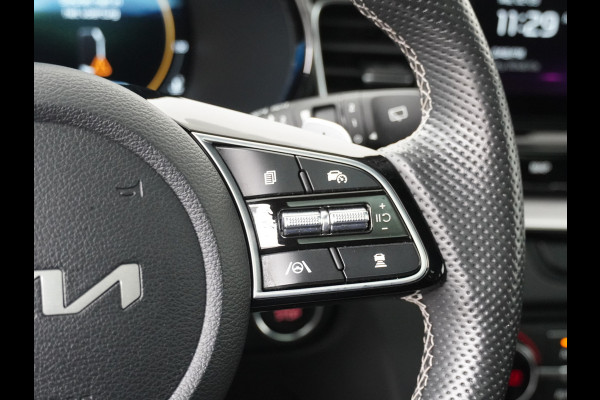 Kia Ceed Sportswagon Automaat 1.5 T-GDi GT-Line Automaat - Automatische achterklep - Schuif/Kantel dak - Apple Carplay/Android Auto - Adaptive cruise control - Keyless entry - Fabrieksgarantie t/m 30-06-2030