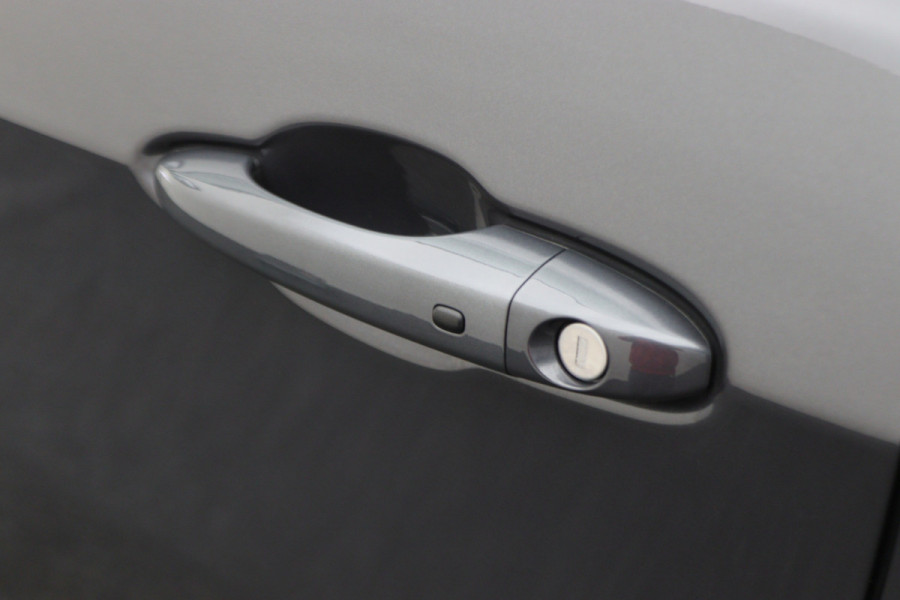 Jeep Compass 4xe 190 Plug-in Hybrid Electric Night Eagle 360° Camera, ACC, Apple Carplay, Virtual Cockpit, PDC, 18''