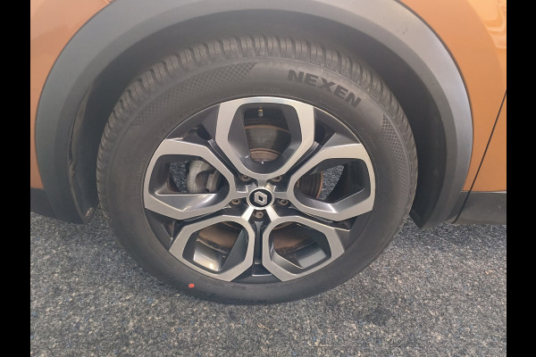 Renault Captur 1.6 E-Tech Plug-in Hybrid 160 Intens uit 2022 Rijklaar + 12 maanden Bovag-garantie Henk Jongen Auto's in Helmond,  al 50 jaar service zoals 't hoort!