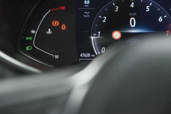 Renault Clio TCe 100 Intens | Navigatie | Apple Carplay | Parkeersensoren