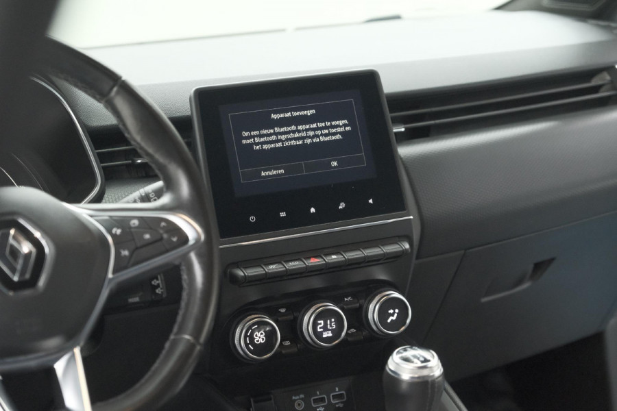Renault Clio TCe 100 Intens | Navigatie | Apple Carplay | Parkeersensoren