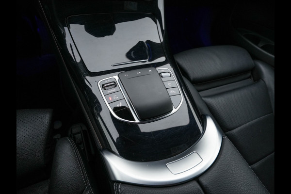 Mercedes-Benz EQC 400 4MATIC Business Solution Luxury 80 kWh {SOH-89%} (INCL.BTW) Aut.*LEATHER | FULL-LED | DISTRONIC | BLINDSPOT | HEATED-COMFORTSEATS | DIGI-WIDESCREEN | DAB+ | KEYLESS | AMBIENTLIGHT | NAVI-FULLMAP | ECC | PRIVACY-GLASS | PDC | 20''ALU*