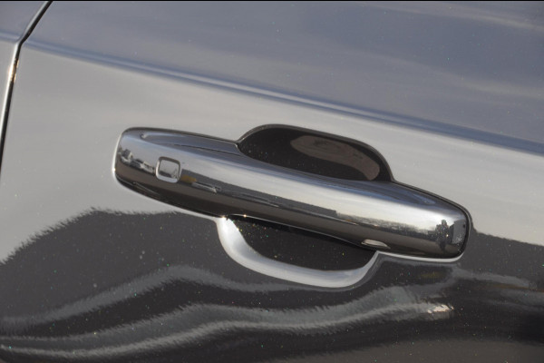 Volvo XC90 T8 455PK Recharge AWD Ultra Dark Long range / Luchtvering / Bowers & Wilkins/ Polestar Tuning / HEICO verlaging / Trekhaak / Head-up display / Stoelverwarming en ventilatie / Massagestoelen / Memory seats / Adaptive cruise control / 360 Camera /