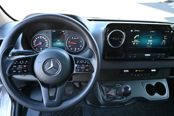 Mercedes-Benz Sprinter 315 CDI L2H1 RWD 3500 kg trekhaak, Geveerde stoel, MBUX 10.25, Werkplaats inrichting