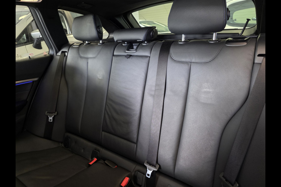 BMW 3 Serie 318i M-Sport Corporate Lease Automaat – NAP – Vol Opties –