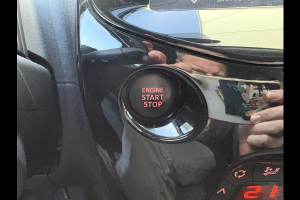 Peugeot 108 1.0 e-VTi Allure 5-drs. KEYLESS/CAMERA/CLIMA/CARPLAY/LIMITER