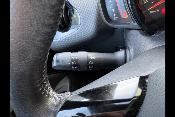 Peugeot 108 1.0 e-VTi Allure 5-drs. KEYLESS/CAMERA/CLIMA/CARPLAY/LIMITER