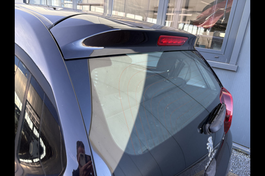 Peugeot 108 1.0 e-VTi Allure 5-drs. KEYLESS/CAMERA/CLIMA/CARPLAY/LIMITER