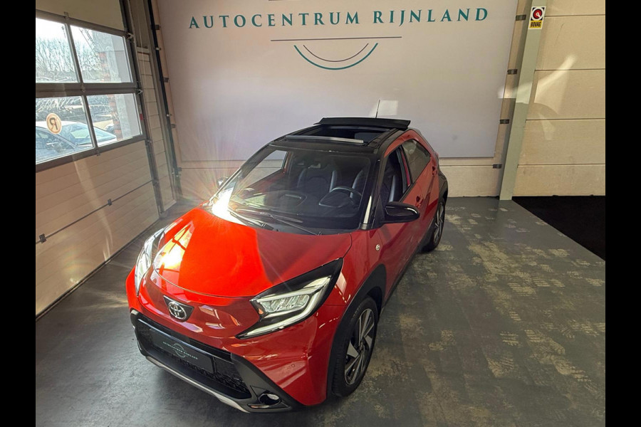 Toyota Aygo X 1.0 VVT-i S-CVT Envy Open Dak Automaat 1 Jaar Bovag garantie