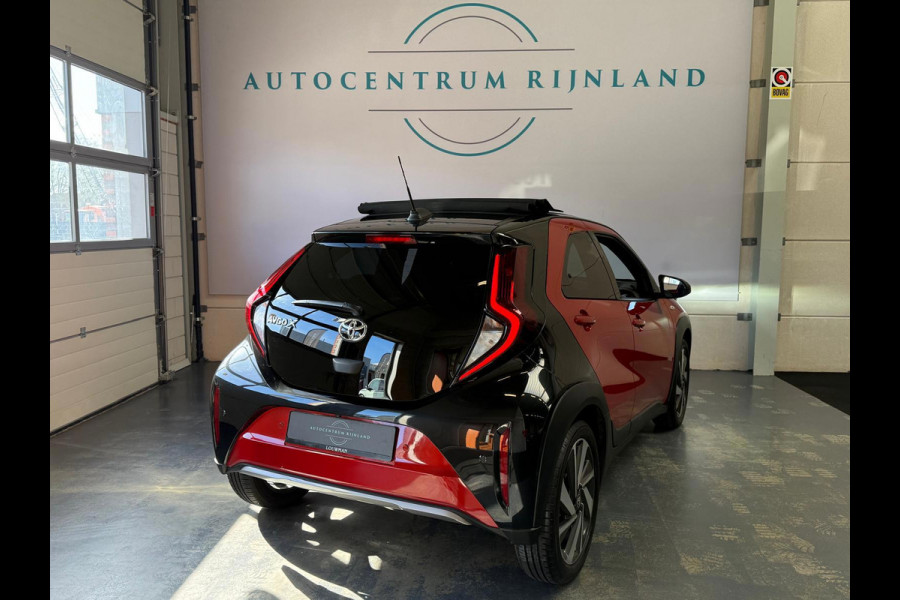 Toyota Aygo X 1.0 VVT-i S-CVT Envy Open Dak Automaat 1 Jaar Bovag garantie