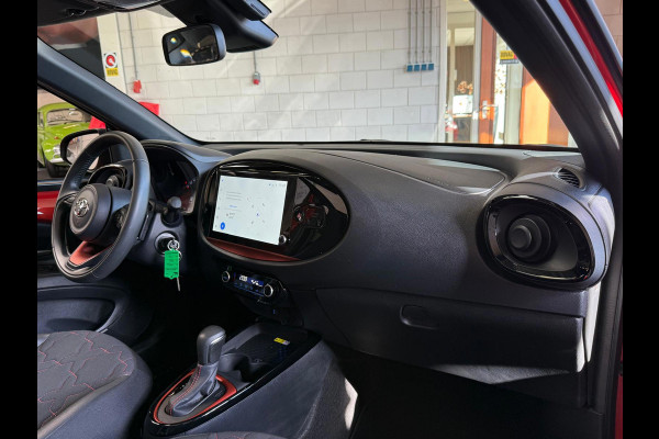 Toyota Aygo X 1.0 VVT-i S-CVT Envy Open Dak Automaat 1 Jaar Bovag garantie
