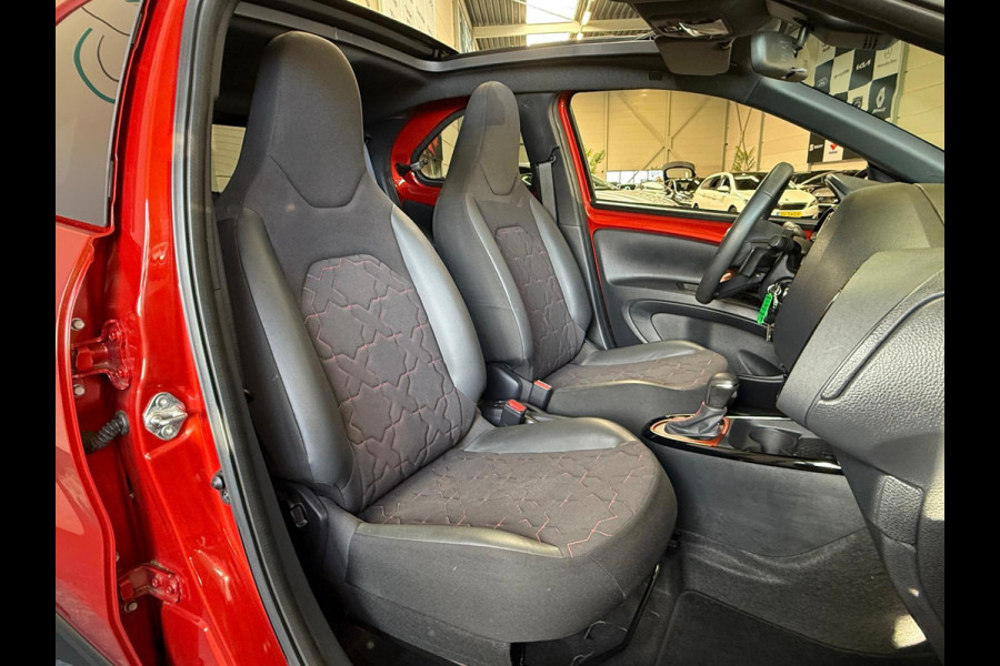 Toyota Aygo X 1.0 VVT-i S-CVT Envy Open Dak Automaat 1 Jaar Bovag garantie