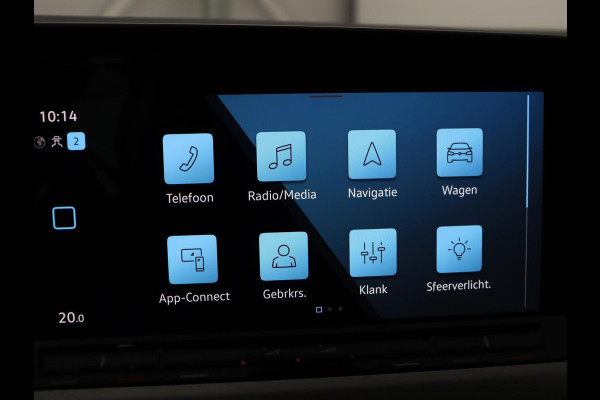 Volkswagen Golf 1.0 eTSI Life | Carplay | Sfeerverlichting | Adaptive cruise | Navigatie | Parkeerhulp | Full LED | Climate control | Bluetooth