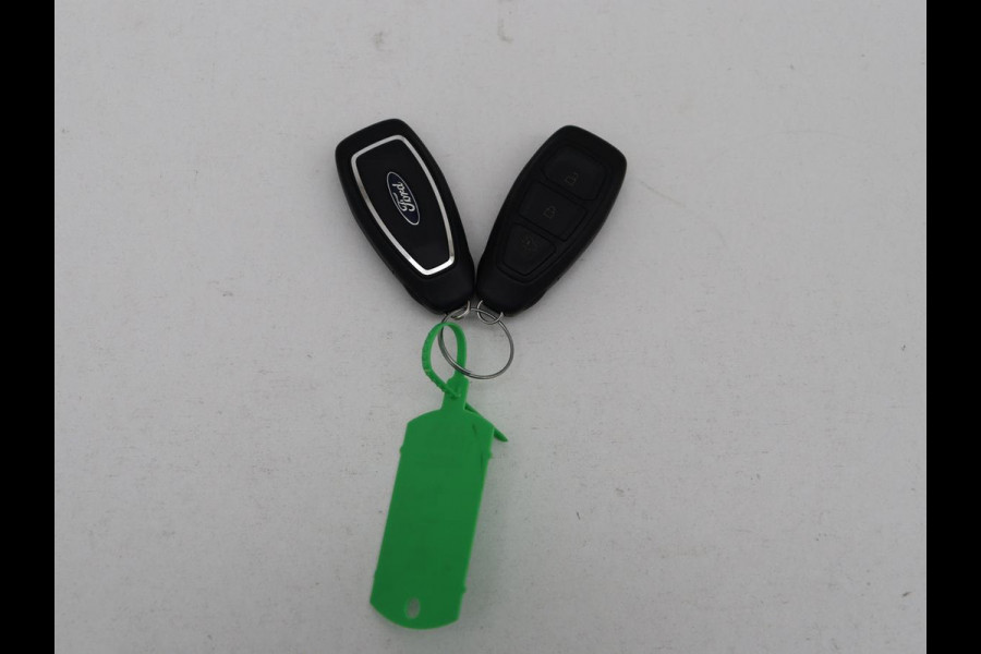 Ford Puma 1.0 EcoBoost Hybrid ST-Line | Stoel & stuurverwarming | Carplay | Navigatie | Parkeerhulp | Climate control | Digital Cockpit | Verwarmde voorruit | Full LED | Cruise control | Bluetooth