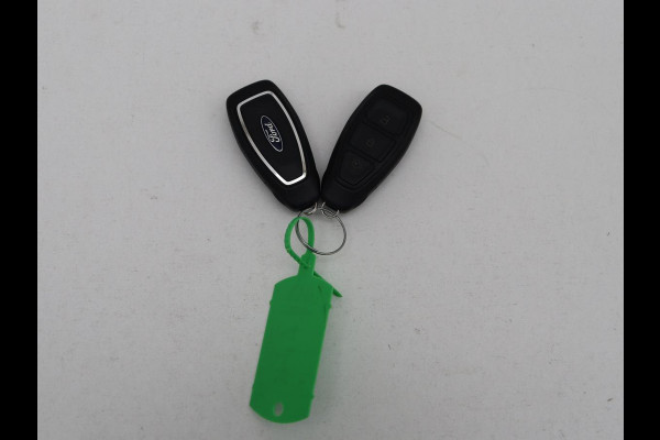 Ford Puma 1.0 EcoBoost Hybrid ST-Line | Stoel & stuurverwarming | Carplay | Navigatie | Parkeerhulp | Climate control | Digital Cockpit | Verwarmde voorruit | Full LED | Cruise control | Bluetooth