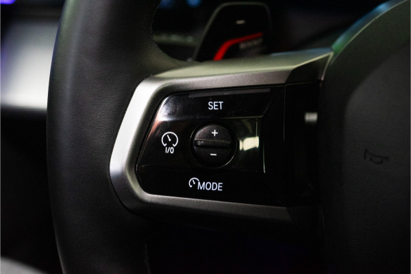 BMW 5 Serie Touring 530e High Executive M Sport 300PK | Pano | H/K | Sfeer | Driving Ass. Pro | Fabrieksgarantie