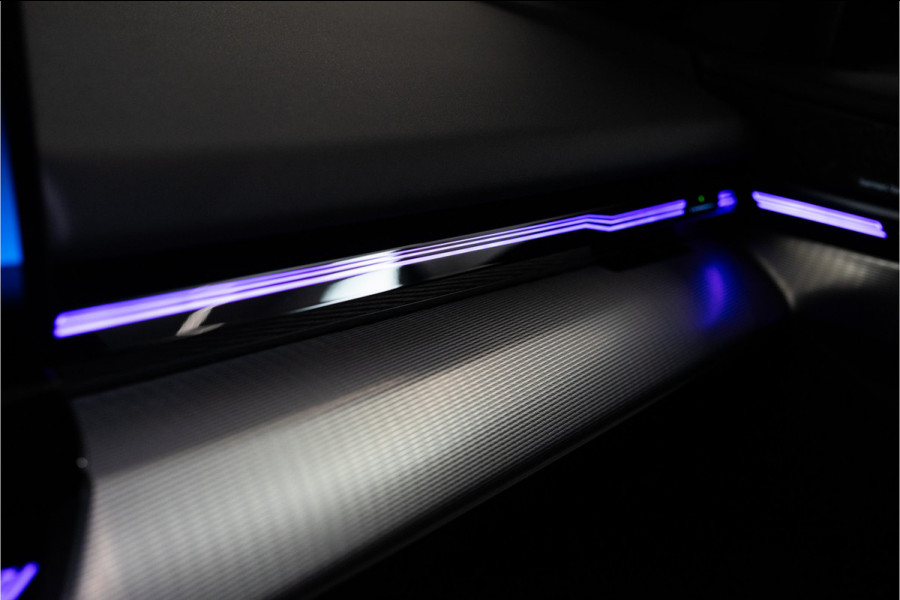 BMW 5 Serie Touring 530e High Executive M Sport 300PK | Pano | H/K | Sfeer | Driving Ass. Pro | Fabrieksgarantie