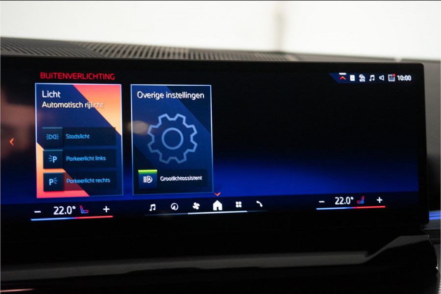 BMW 5 Serie Touring 530e High Executive M Sport 300PK | Pano | H/K | Sfeer | Driving Ass. Pro | Fabrieksgarantie