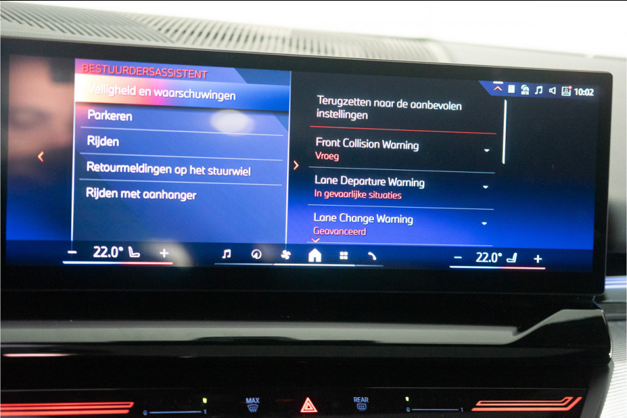 BMW 5 Serie Touring 530e High Executive M Sport 300PK | Pano | H/K | Sfeer | Driving Ass. Pro | Fabrieksgarantie