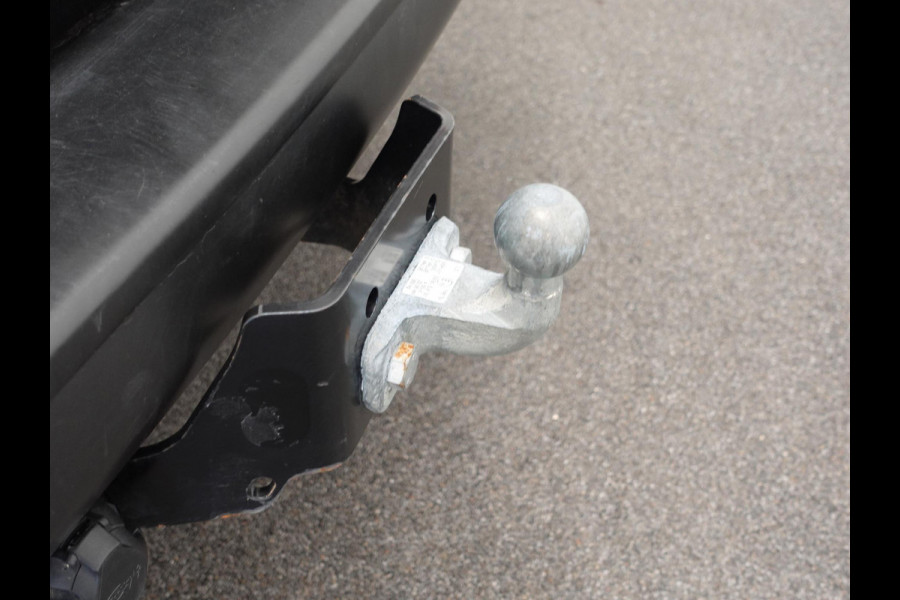 Peugeot Expert 2.0 BlueHDI 145PK L3 Automaat Airco Cruise Navigatie Trekhaak Navigatie Sidebars