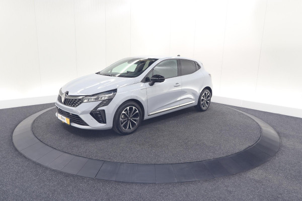 Renault Clio TCe 90 GPF techno | 360 Camera | Adaptieve Cruise Control | 9.3 Inch Groot Scherm | voor- en achtersensoren