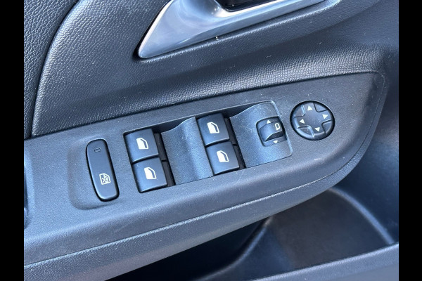 Opel Corsa 1.2 GS Line Automaat Leer Airco Carplay