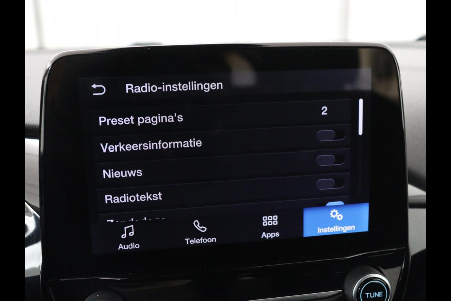 Ford Fiesta 1.0 EcoBoost Titanium | 33.700km NAP | Carplay | Climate control | Parkeerhulp | Cruise control | Full LED | DAB | Bluetooth