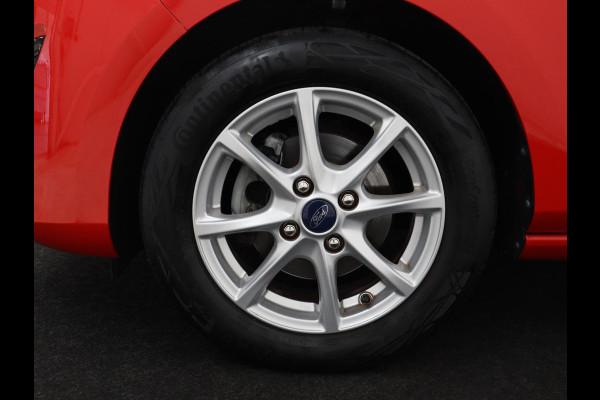 Ford Fiesta 1.0 EcoBoost Titanium | 33.700km NAP | Carplay | Climate control | Parkeerhulp | Cruise control | Full LED | DAB | Bluetooth