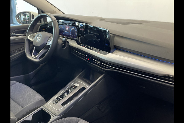 Volkswagen Golf 1.0 eTSI Life DSG Panoramadak Adaptive-Cruise