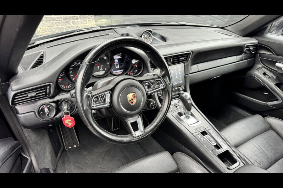 Porsche 911 Cabrio 3.0 Carrera 4 GTS Cabrio Org NL Auto | 1e eigenaar | Keramisch Liftsysteem voor