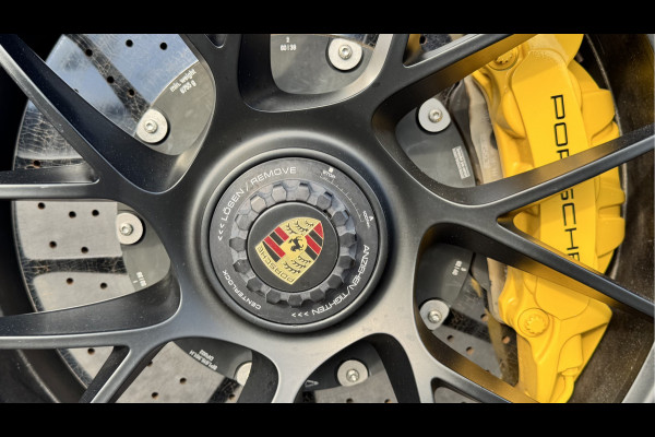 Porsche 911 Cabrio 3.0 Carrera 4 GTS Cabrio Org NL Auto | 1e eigenaar | Keramisch Liftsysteem voor